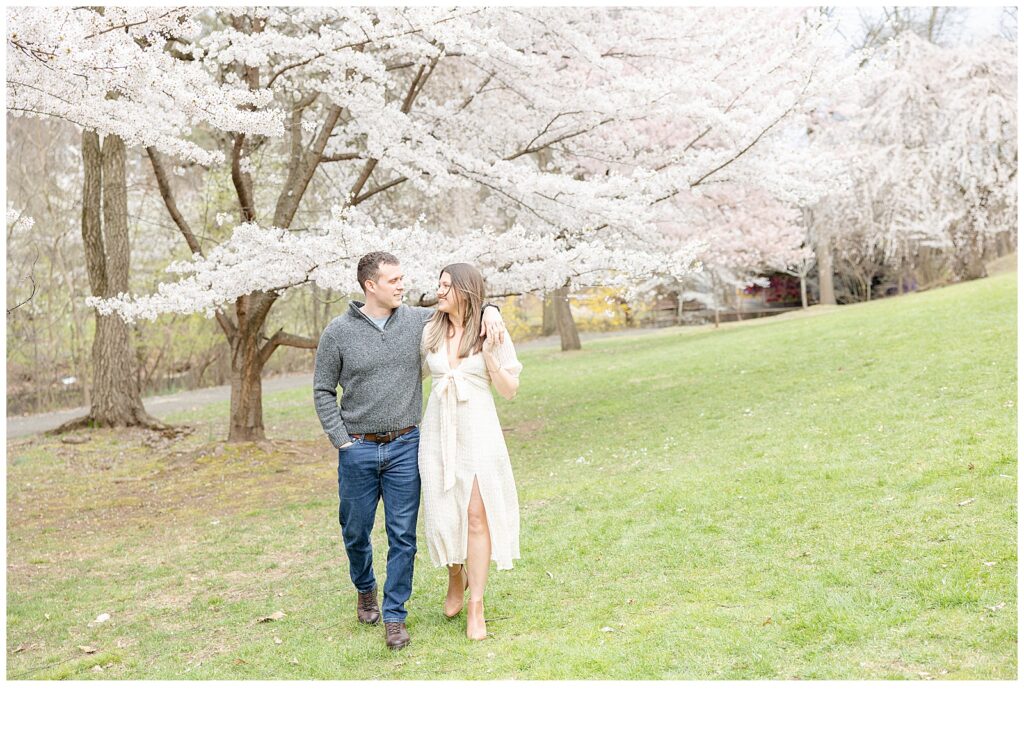 NJ Engagement photos, cherry blossom engagement photos, cherry blossom mini sessions, nj wedding photographer, new jersey wedding photographer, nj engagement locations, 