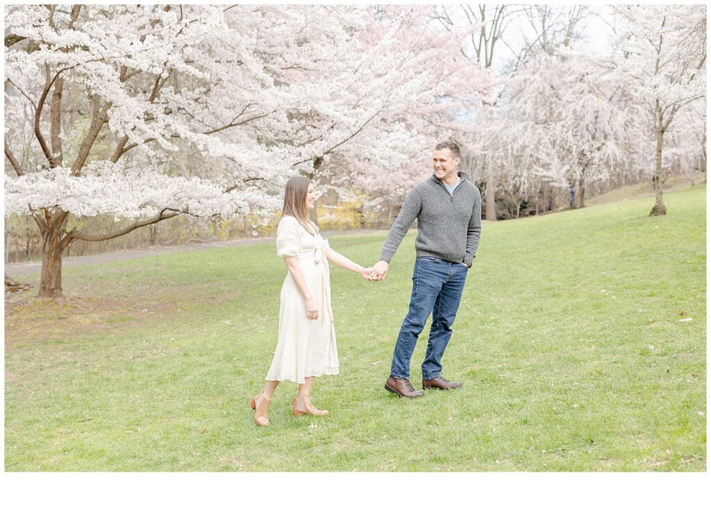 NJ Engagement photos, cherry blossom engagement photos, cherry blossom mini sessions, nj wedding photographer, new jersey wedding photographer, nj engagement locations, 