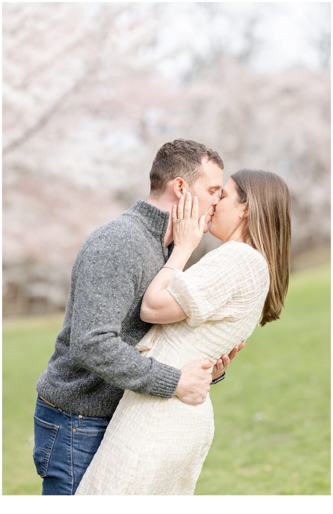 NJ Engagement photos, cherry blossom engagement photos, cherry blossom mini sessions, nj wedding photographer, new jersey wedding photographer, nj engagement locations, 