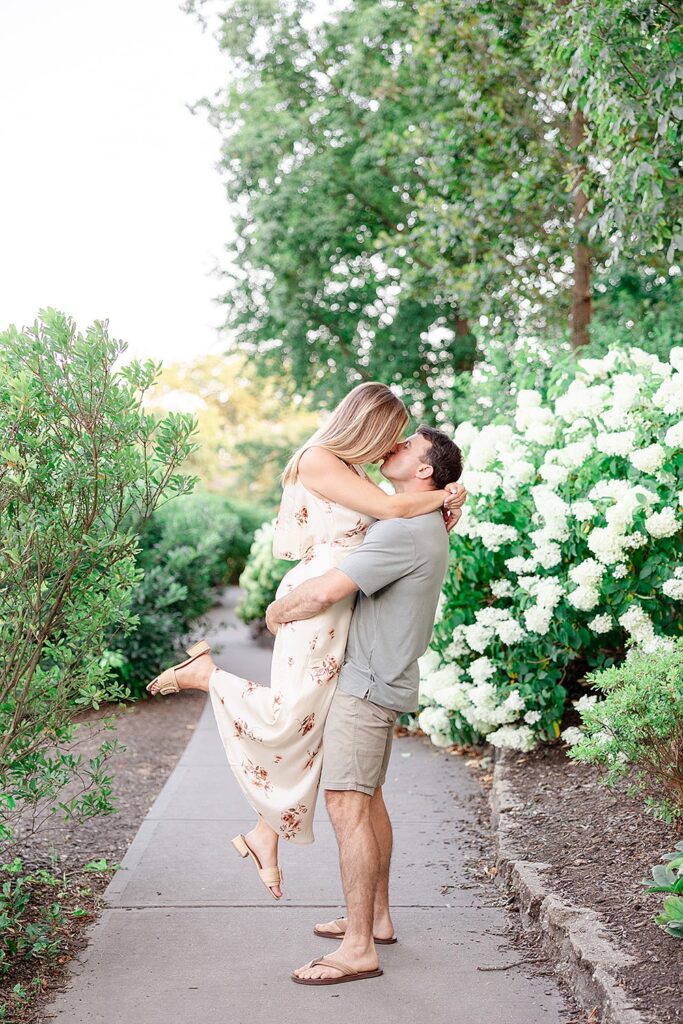 See Marc & Gillian’s romantic engagement session in New Jersey, just before their Crystal Point Yacht Club wedding. Coastal charm, love, and joyful moments captured beautifully.