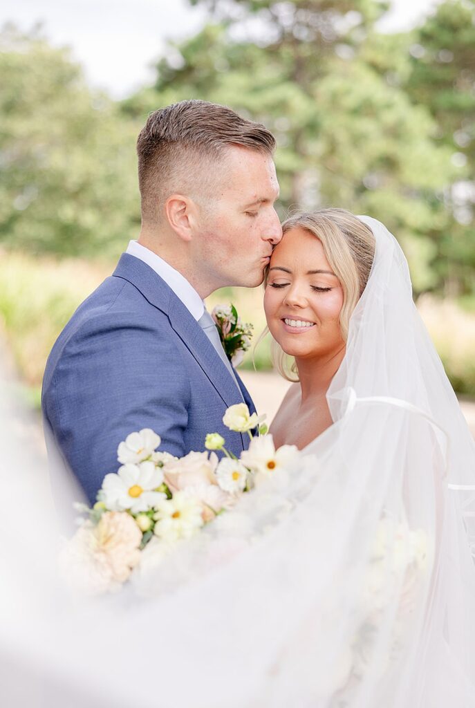 New Jersey Golf Course Wedding; LBI National Golf Course wedding; New Jersey wedding and portrait photographer; Catarina Olivia Photography