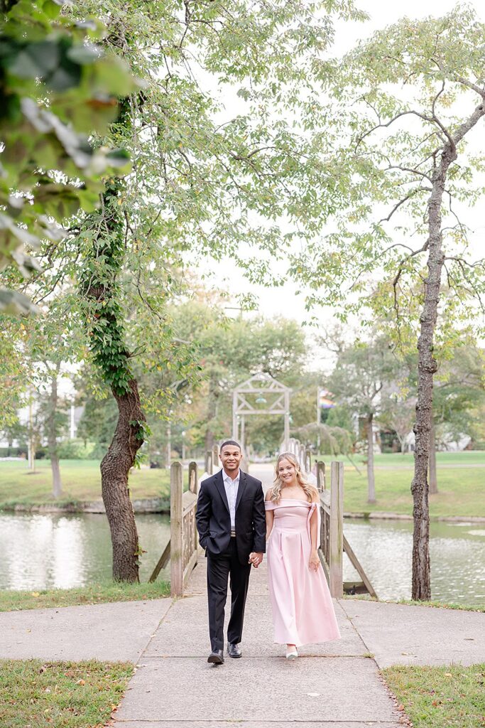 Divine Park engagement session; New Jersey wedding and portrait photographer; New Jersey engagement photographer; Catarina Olivia Photography