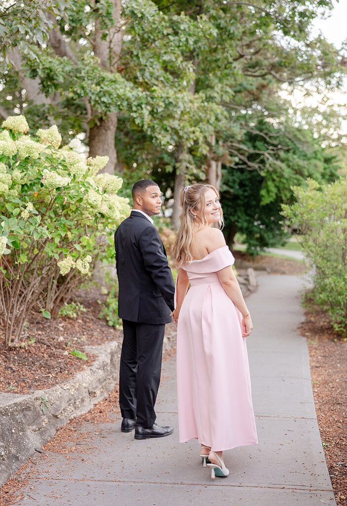 Divine Park engagement session; New Jersey wedding and portrait photographer; New Jersey engagement photographer; Catarina Olivia Photography