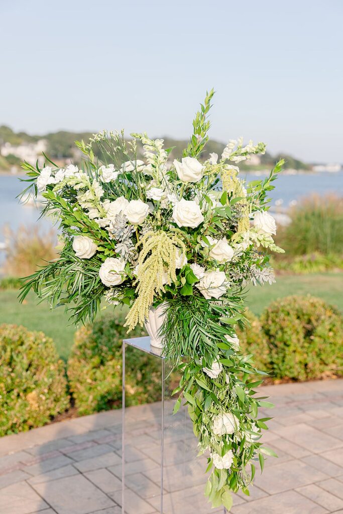 New Jersey wedding and portrait photographer; Crystal Point Yacht Club wedding; Elegant NJ September Wedding